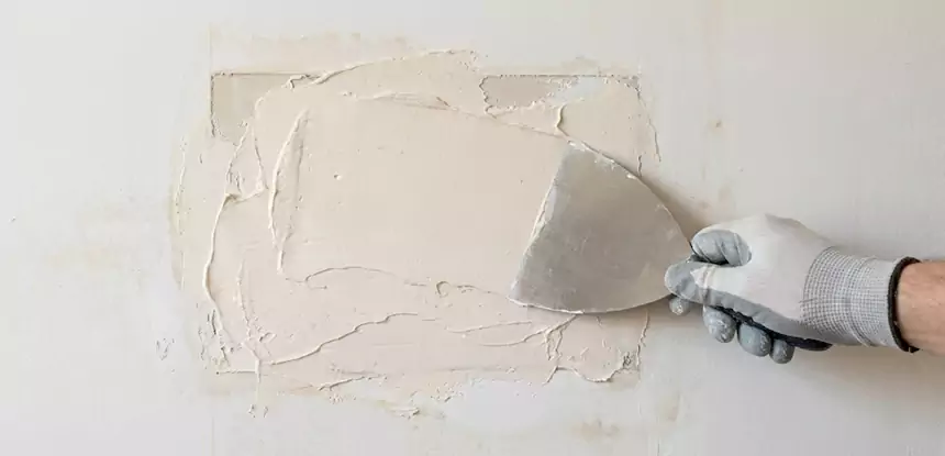 Professional Water Damage Wall Repair Services in Leawood, KS